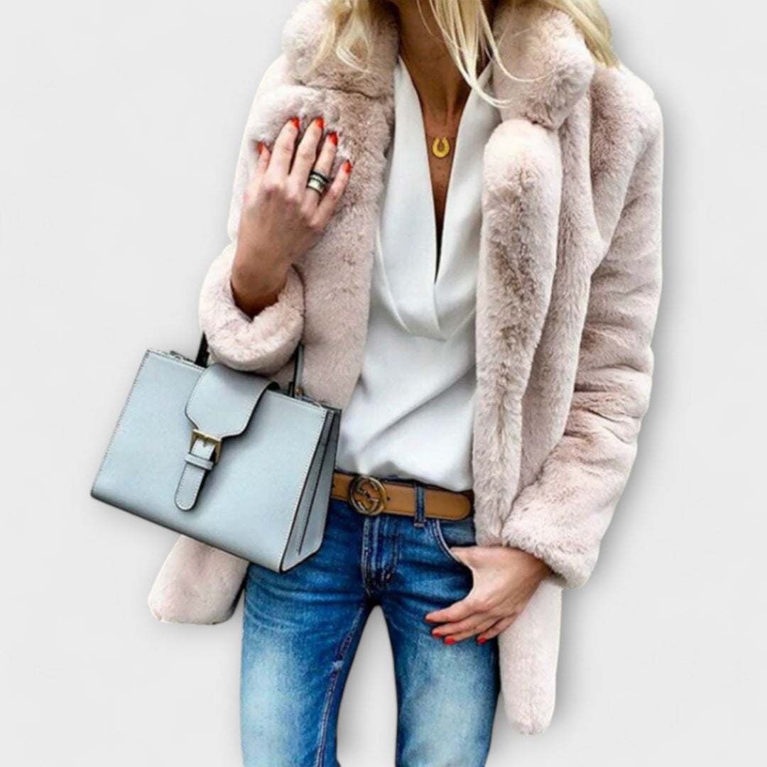 Teplá a měkká zimní bunda