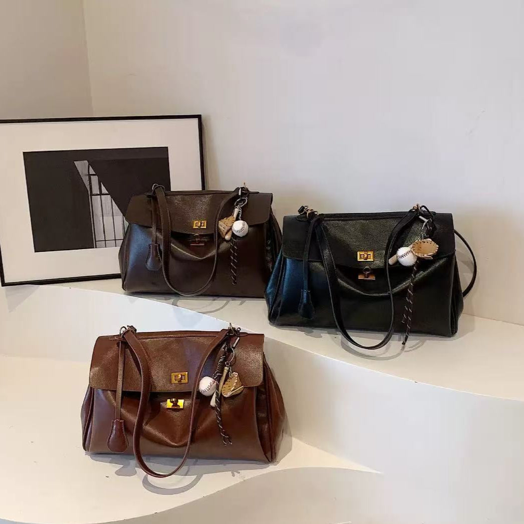 Ciara Vintage – Moderní elegance s nádechem minulosti